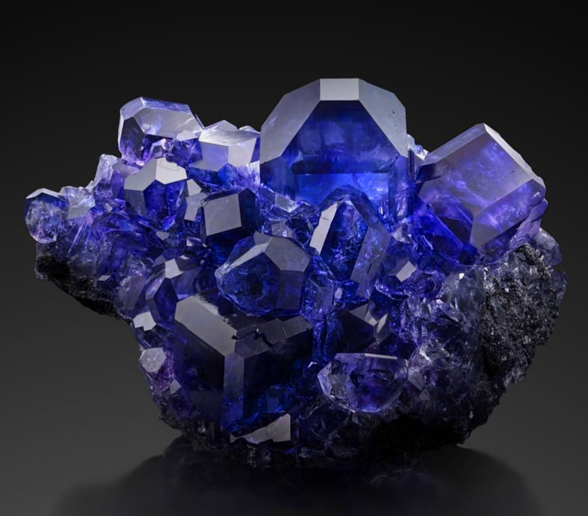 December Birthstone – TANZANITE